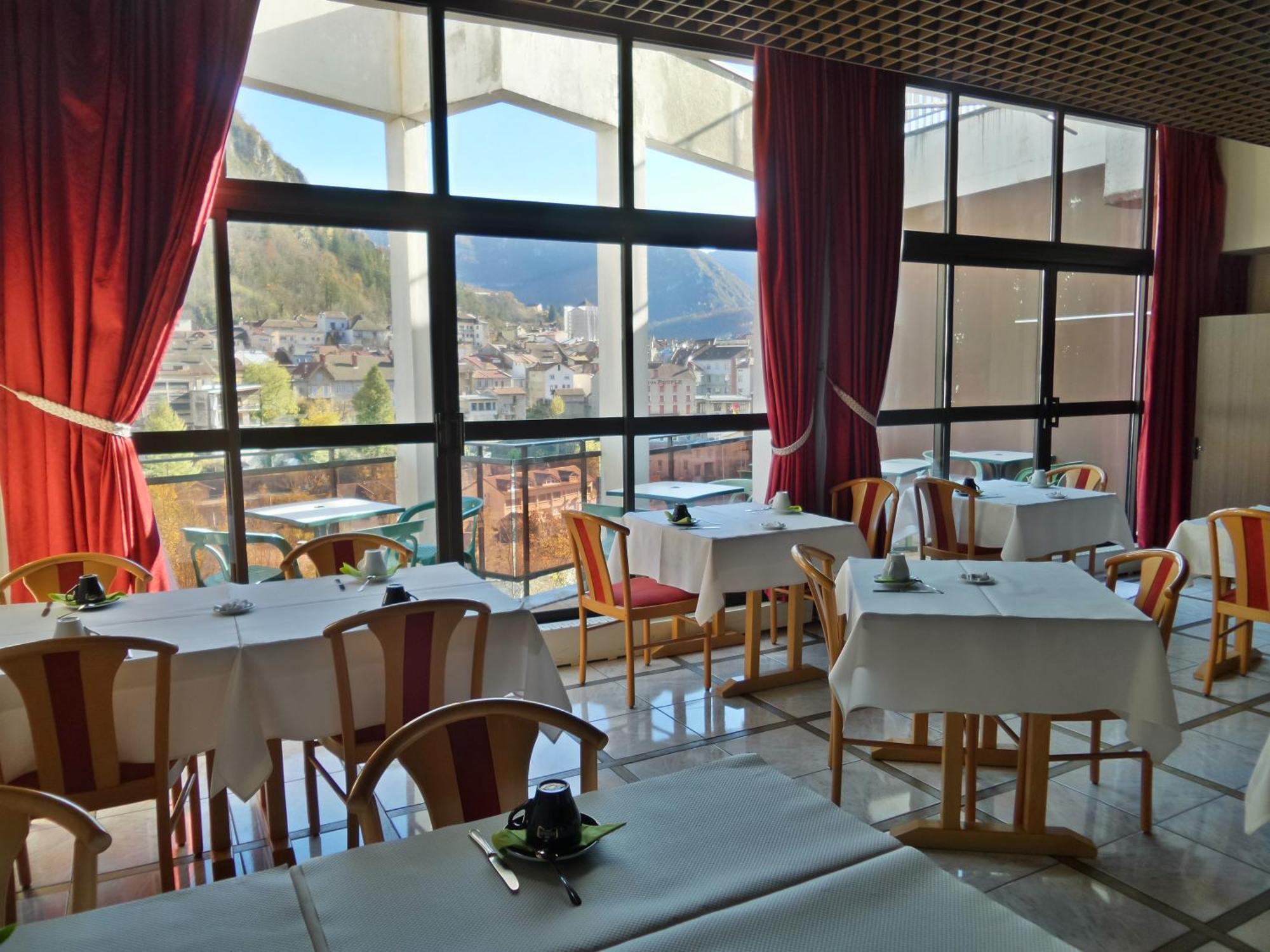 Jura Hotel Restaurant Le Panoramic サン・クロード エクステリア 写真