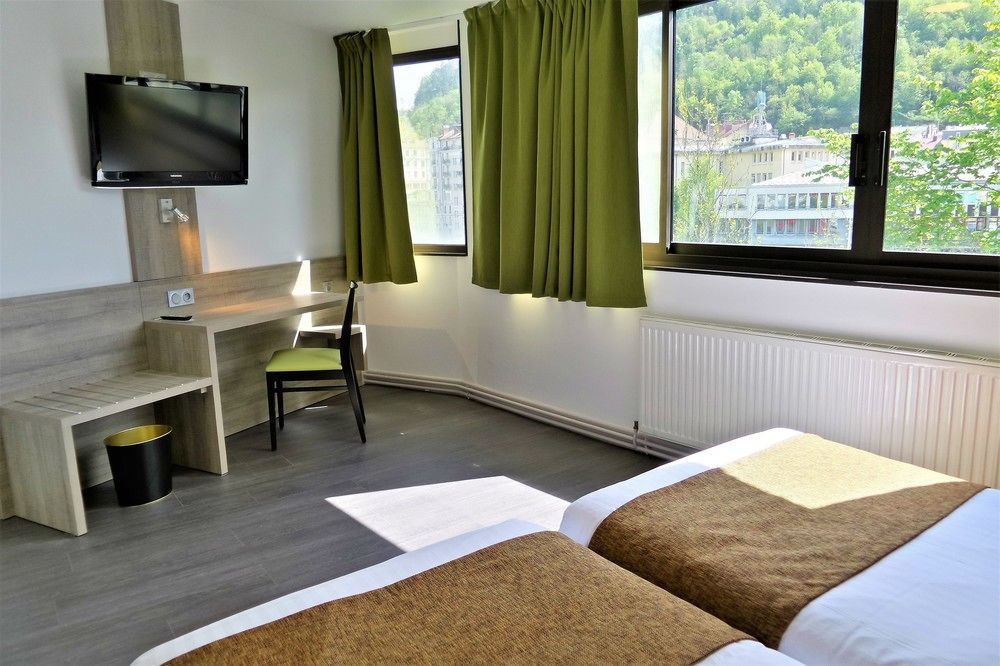Jura Hotel Restaurant Le Panoramic サン・クロード エクステリア 写真